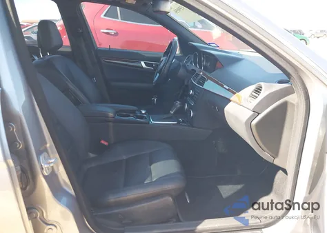 2014 Mercedes-Benz C 250 Sport from USA, damaged, VIN WDDGF4HB1EA952720